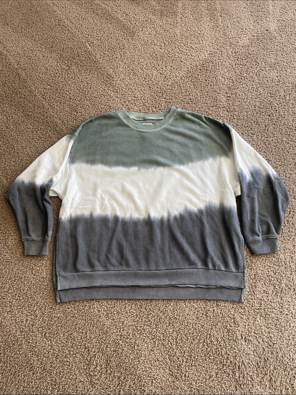 American Eagle Outfitters Women's Ombre Crewneck Sweater - Green, White, Gray